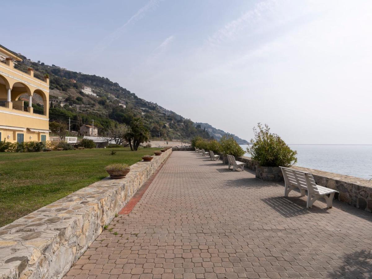 Apartment Vista Mare By Interhome Latte Bagian luar foto