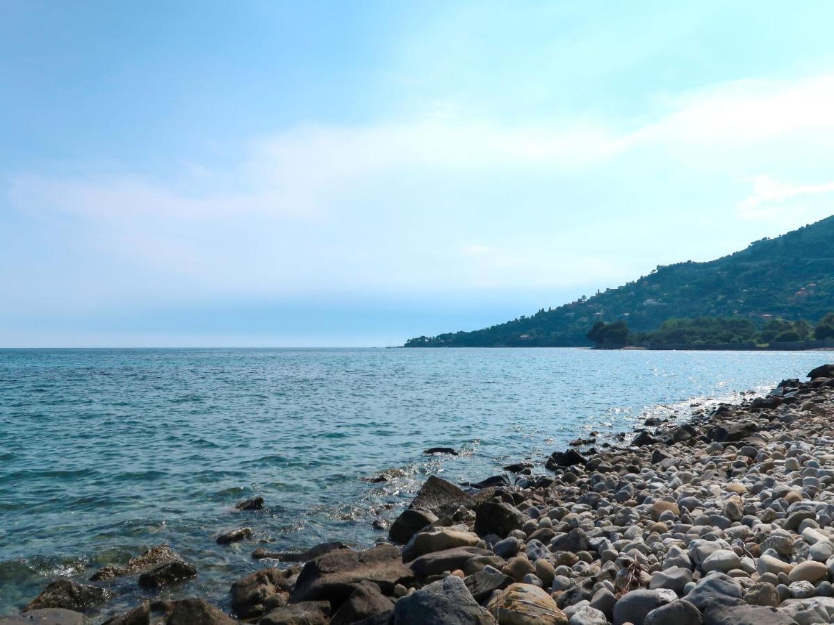 Apartment Vista Mare By Interhome Latte Bagian luar foto